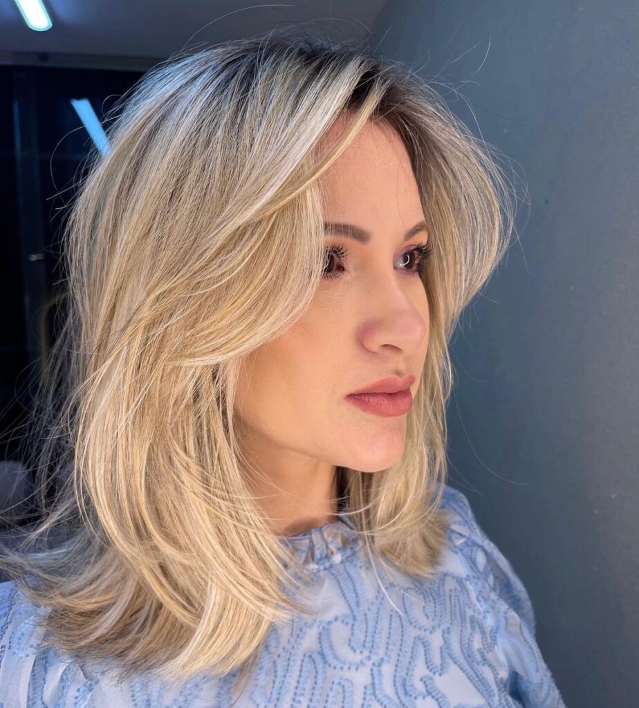 corte em camadas versus long bob para volume