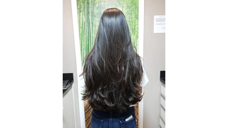 corte em V com franja