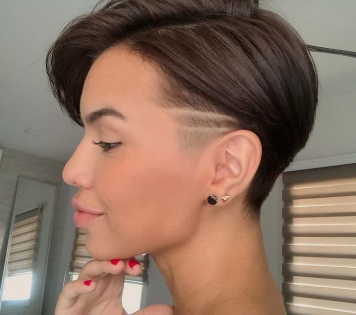 Sidecut: 10 Penteados para Valorizar seu Corte Raspado