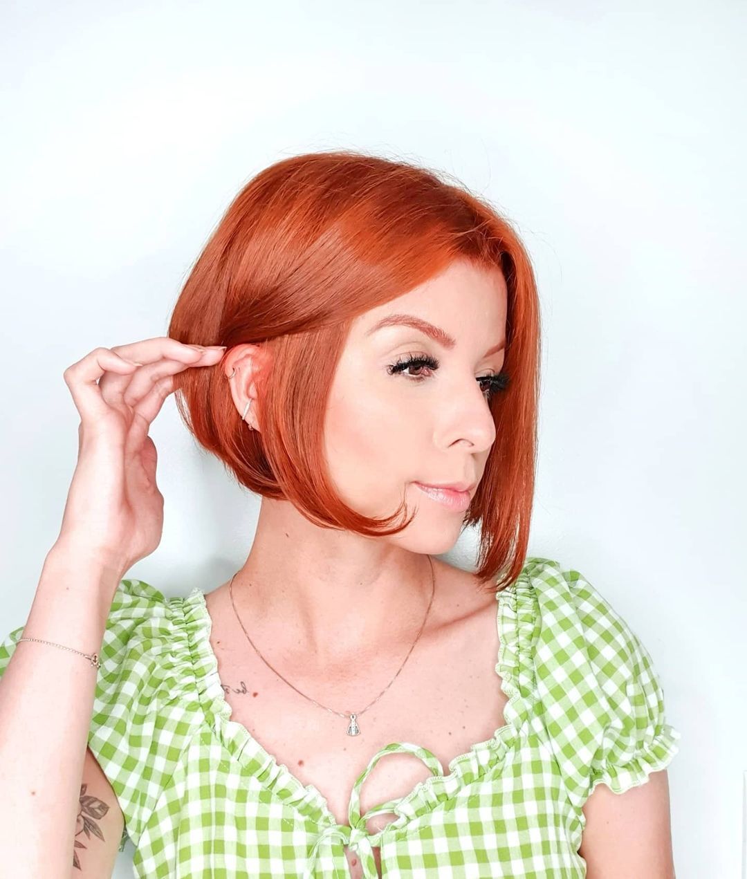 quanto custa um corte de cabelo vermelho