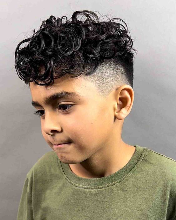 quanto custa um corte de cabelo infantil longo