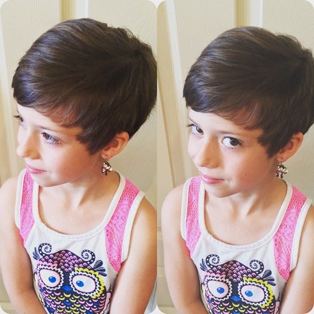 Corte Coração para Meninas Cacheadas: Delicadeza e Volume na Medida Certa