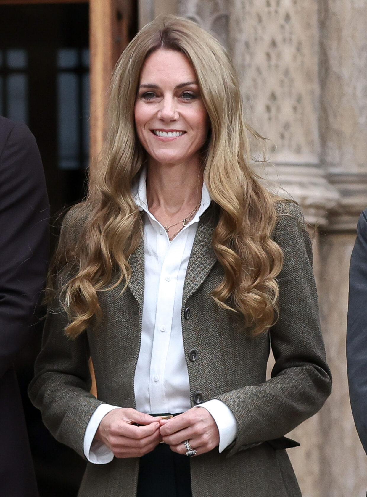 como fazer o corte kate middleton