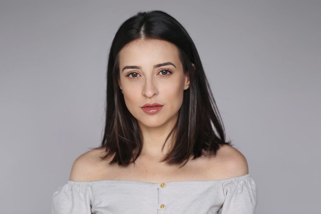 Manutenção de cortes médios: Segredos para um liso impecável