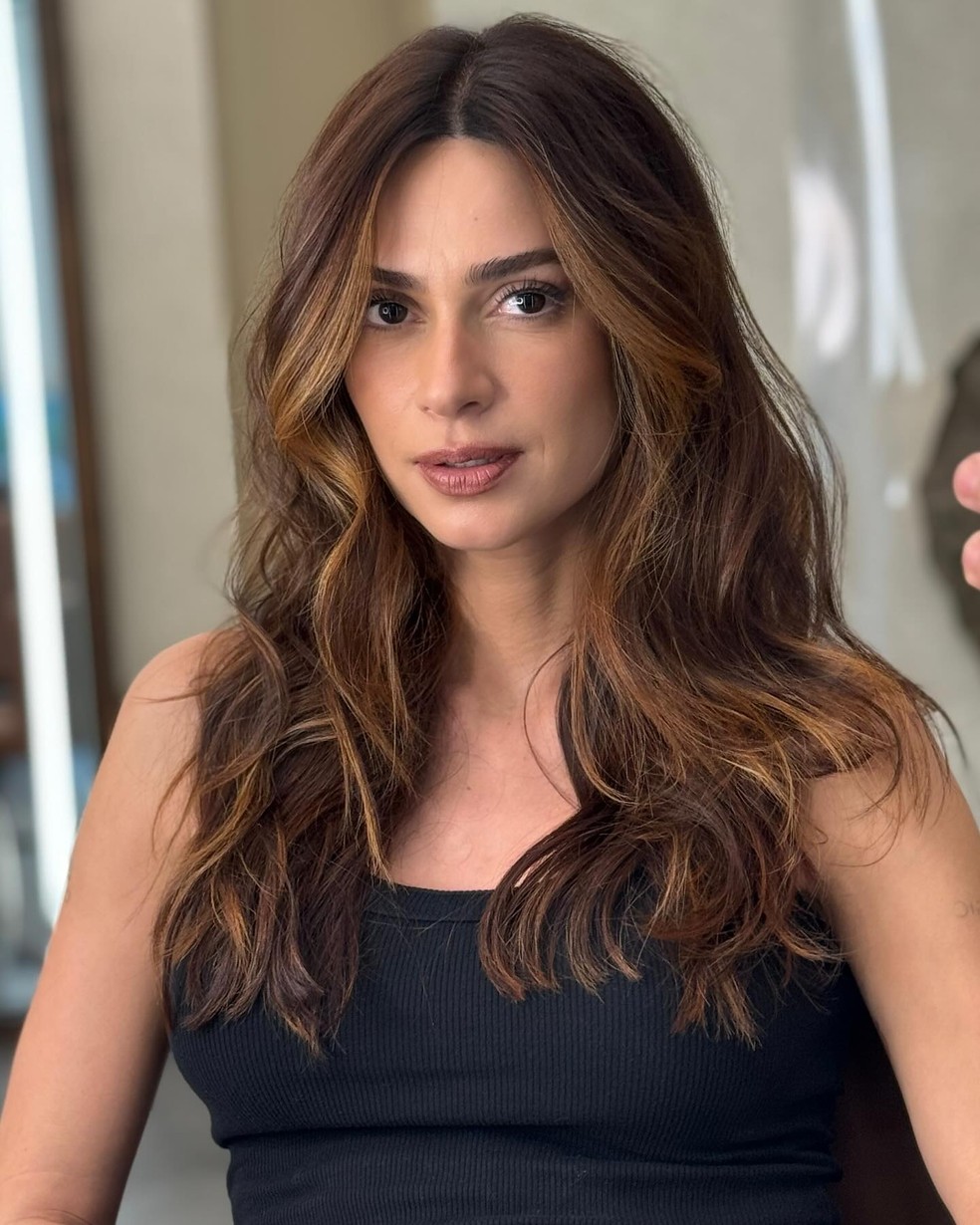 Taper Fade e Luzes Relíquia: Ousadia e Modernidade nos Cabelos Masculinos