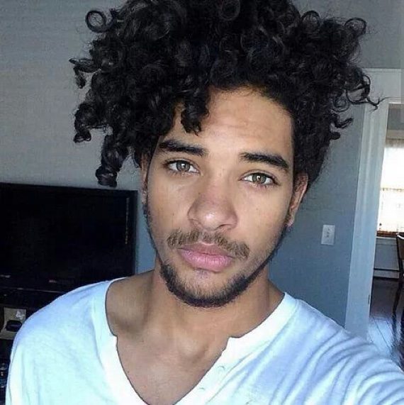 Cortes Masculinos com Desenhos: Personalize seu Estilo com a Letra 'B'