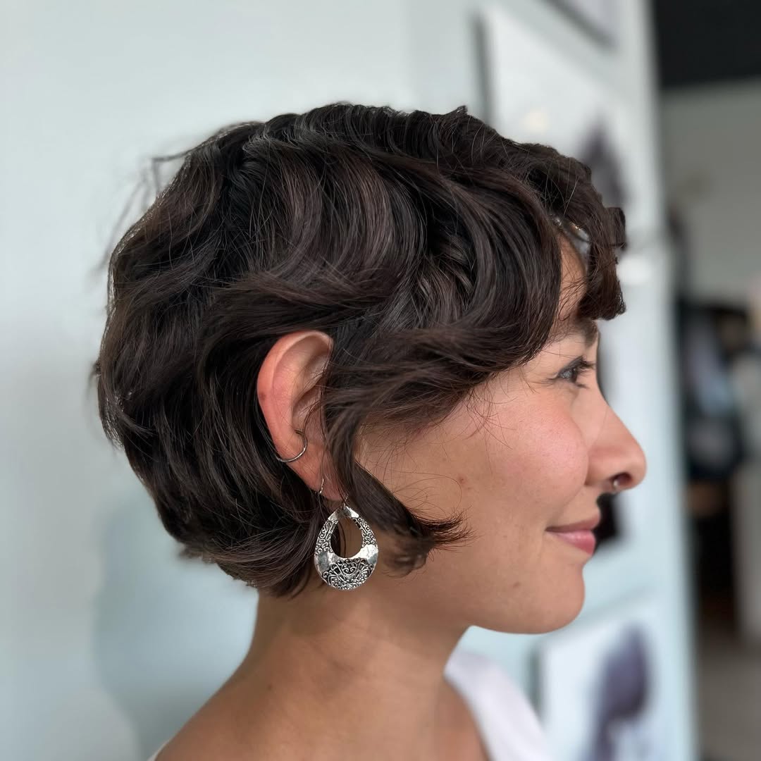 quanto custa cortar cabelo ondulado curto