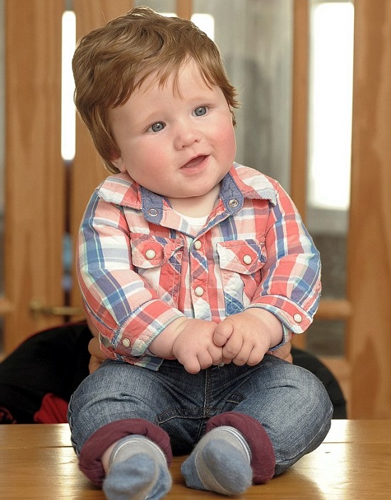 Estilos de Corte de Cabelo Simples e Confortáveis para Bebês