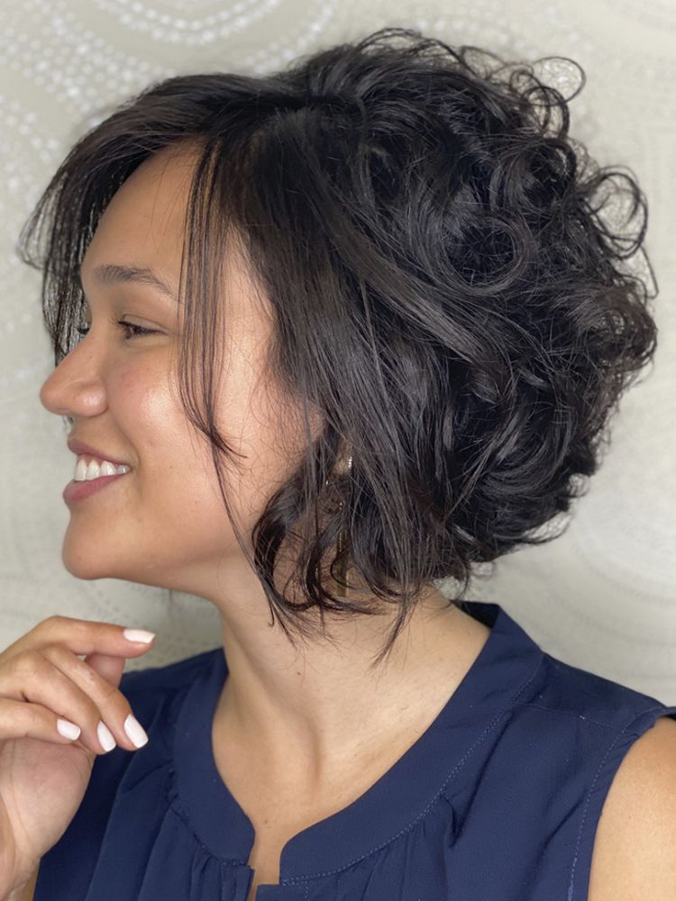 corte repicado curto vs pixie cut para senhoras de 60 anos