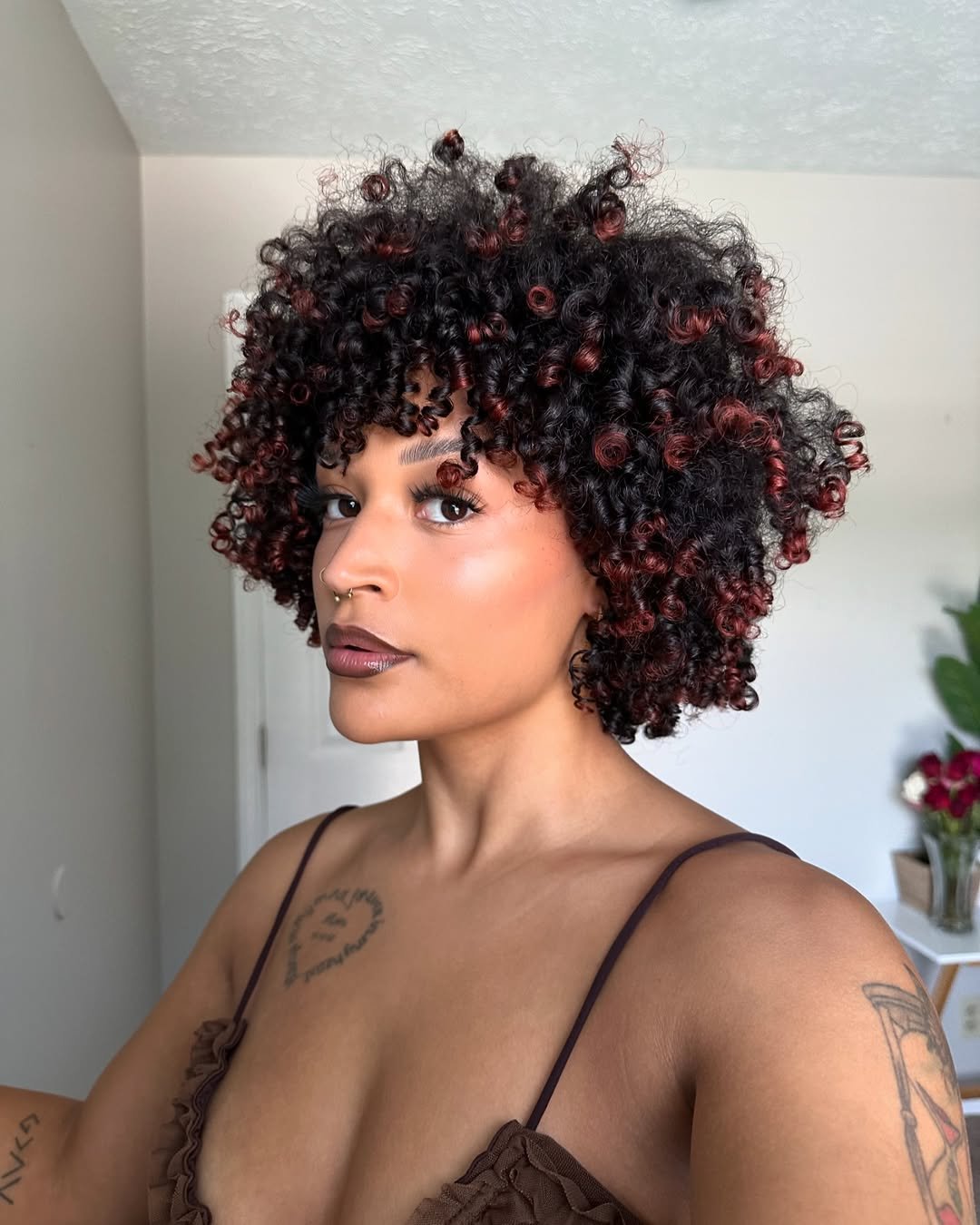 corte de cabelo repicado em camadas preto