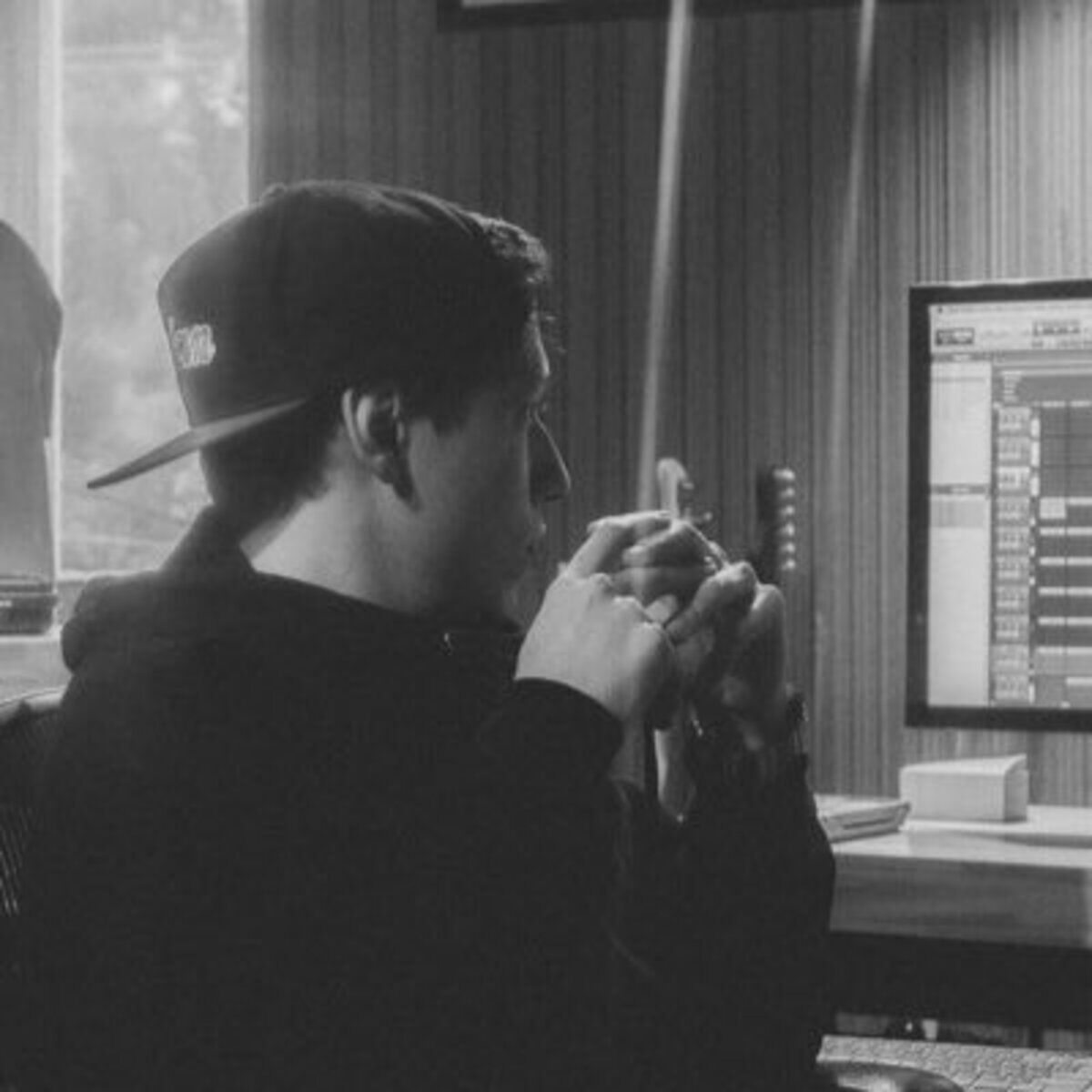 Guia Completo: Todos os Cortes de Cabelo do Veigh e Como Pedir ao Barbeiro