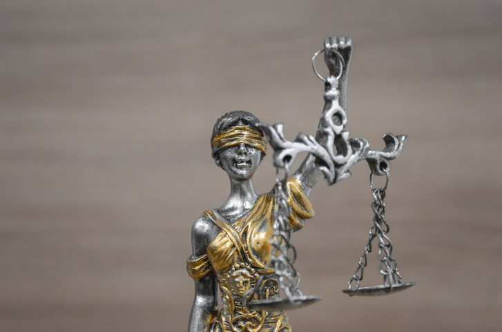 Entenda a Diferença Crucial entre a CIJ e o TPI de Haia