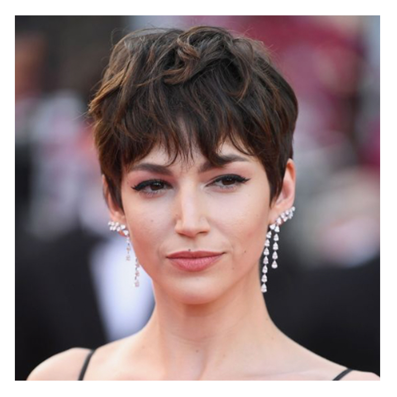 corte pixie cacheado undercut