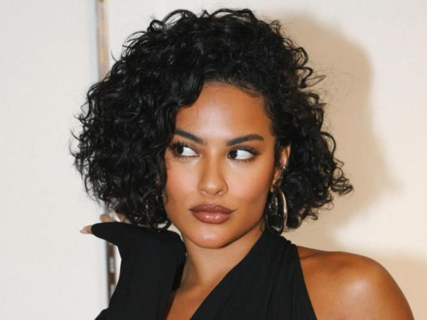 cortes de cabelo com franja lateral