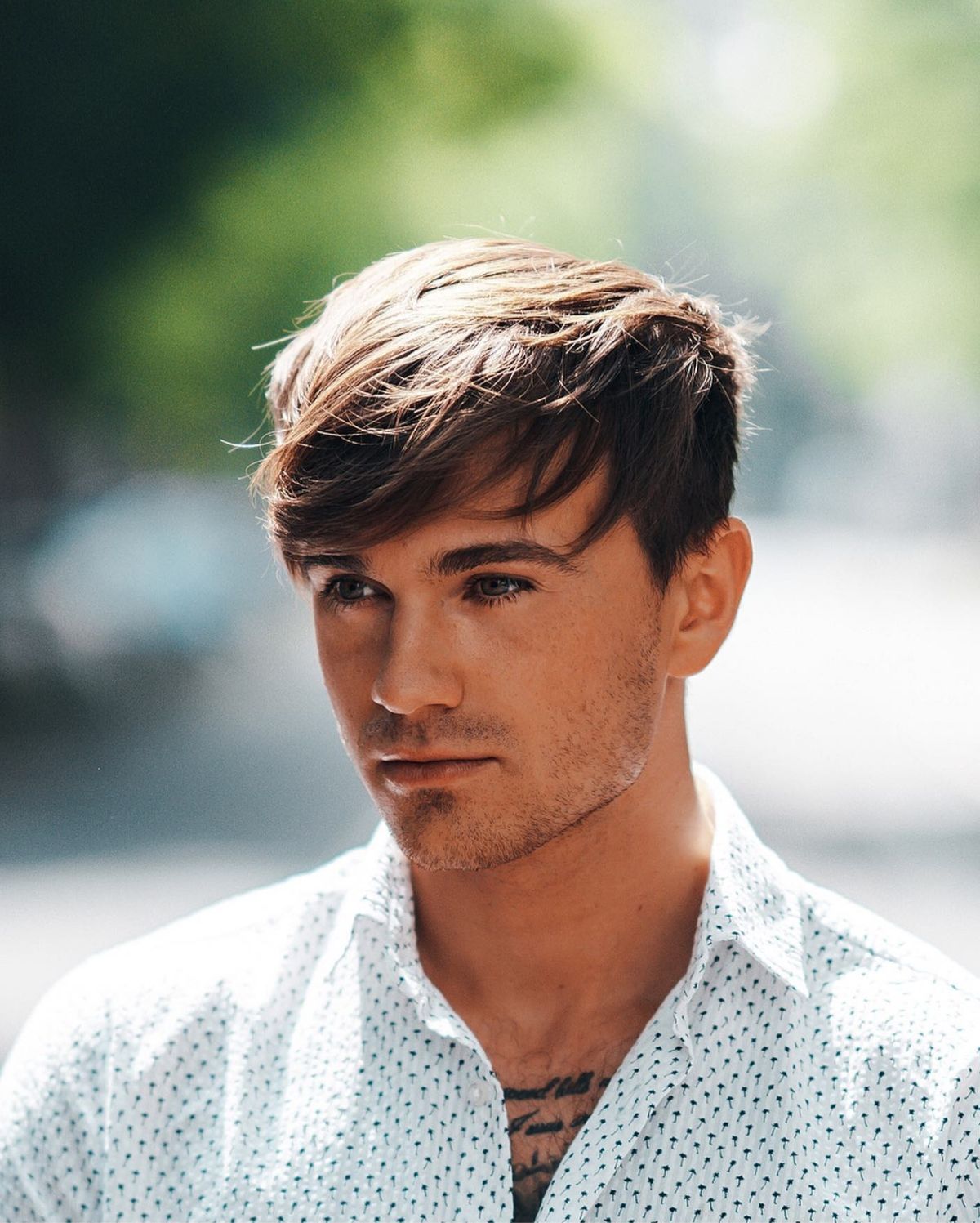 Franja Lateral: O Guia Completo para Escolher o Estilo Perfeito para Seu Rosto