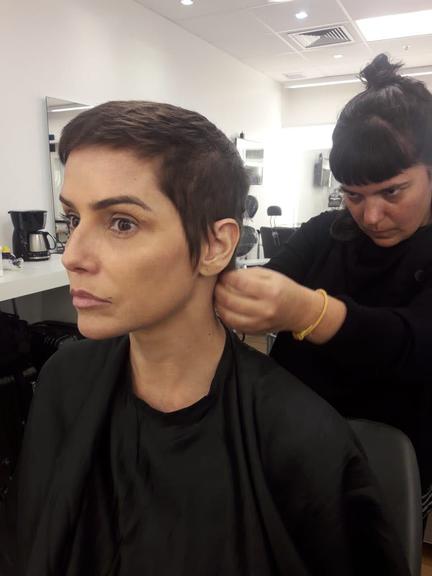 Chanel Curto: O Clássico que Nunca Sai de Moda e Como Adaptá-lo ao Seu Rosto