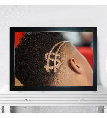 Corte Disfarçado em V e Moicano Disfarçado: Ousadia e Personalidade no Seu Visual