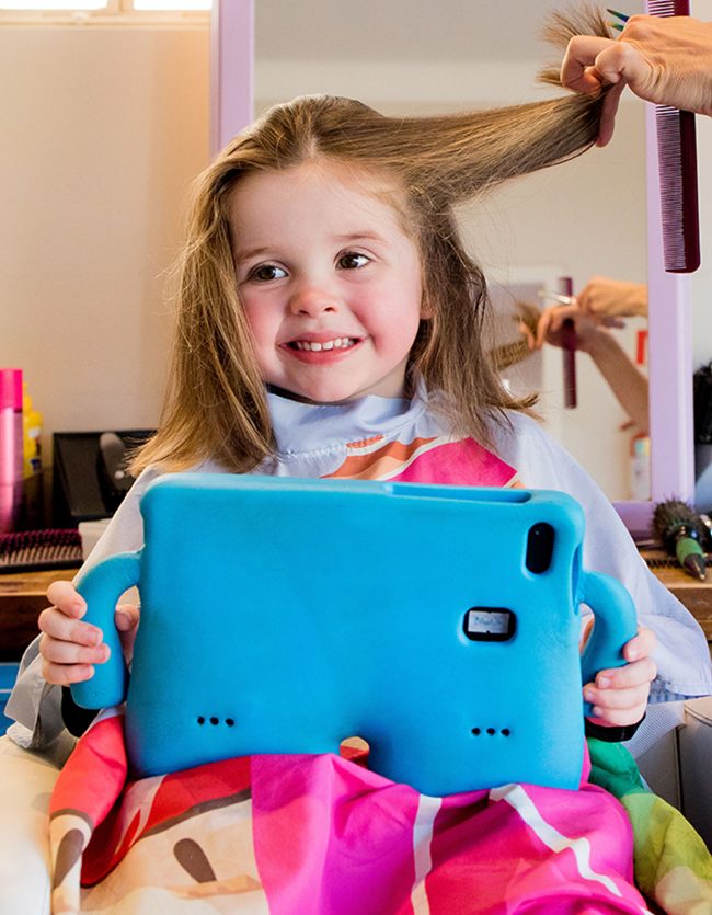 Primeiro corte de cabelo do bebê: quando e onde fazer