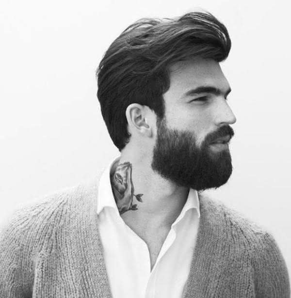 Cortes de Cabelo Masculinos: Vintage vs. Moderno – Qual Combina Mais Com Você?