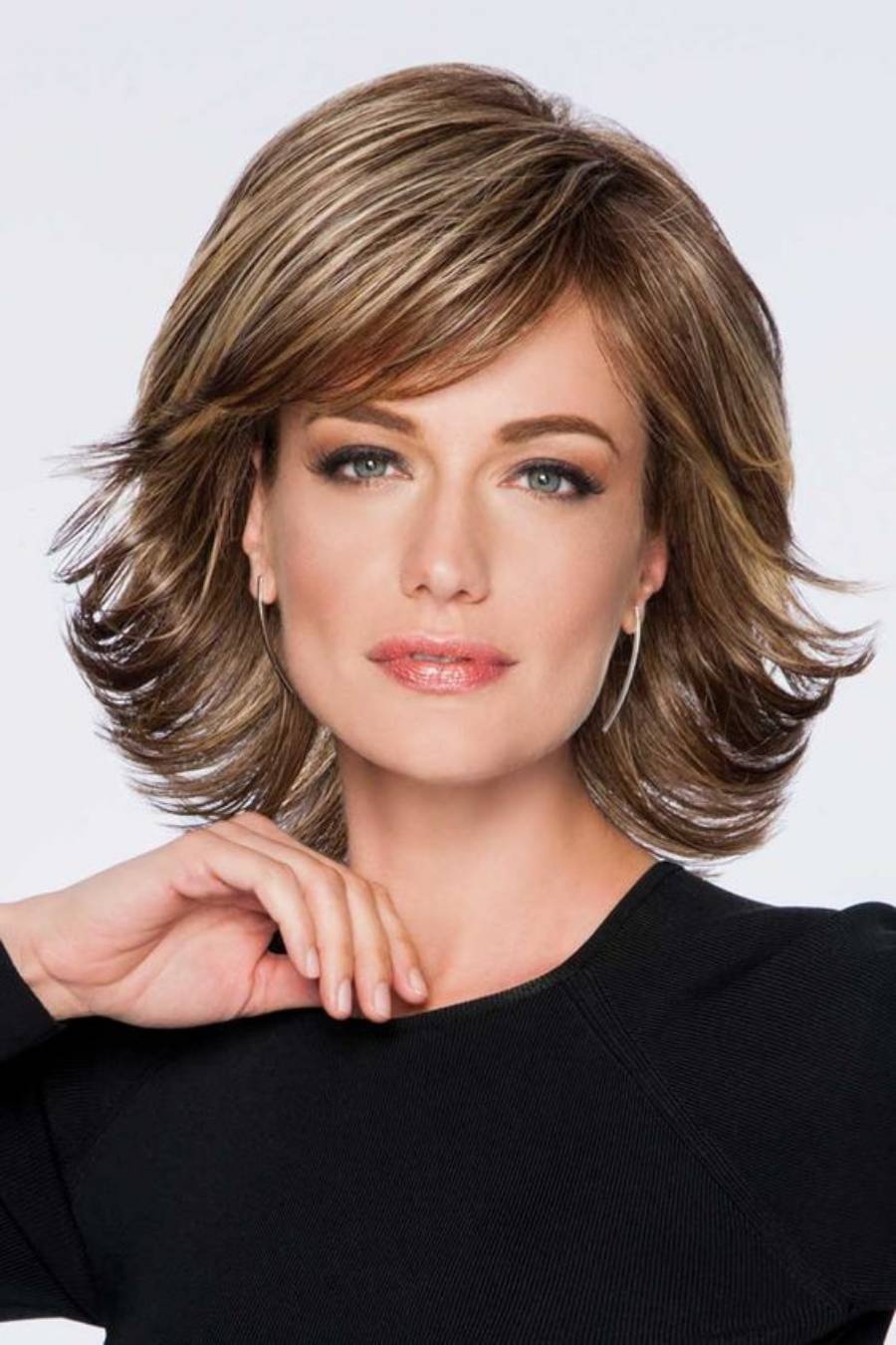 cortes de cabelo repicado em camadas com franja