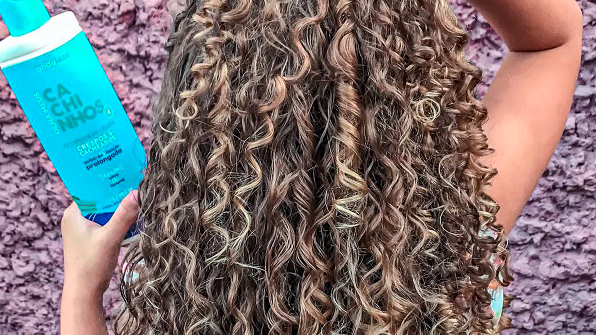 Rotina de Cuidados Noturnos para Preservar as Ondas