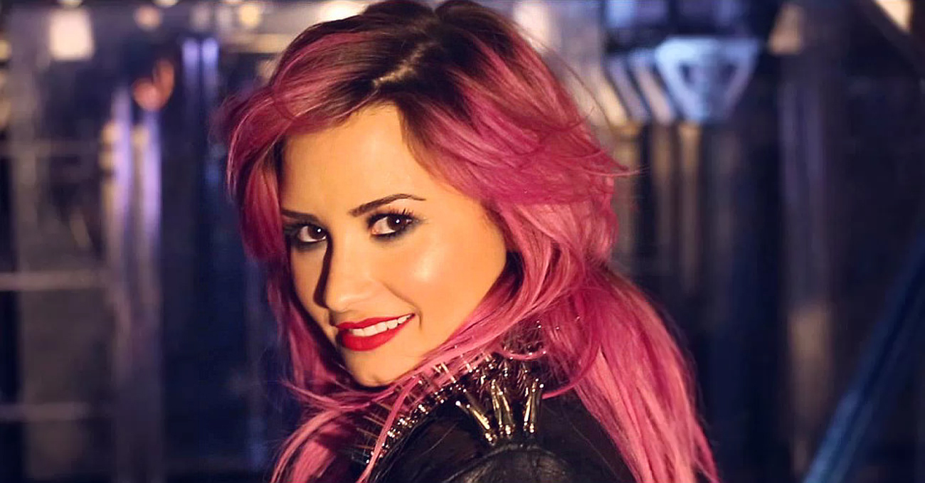 custo para ter cabelo cherry red igual demi lovato
