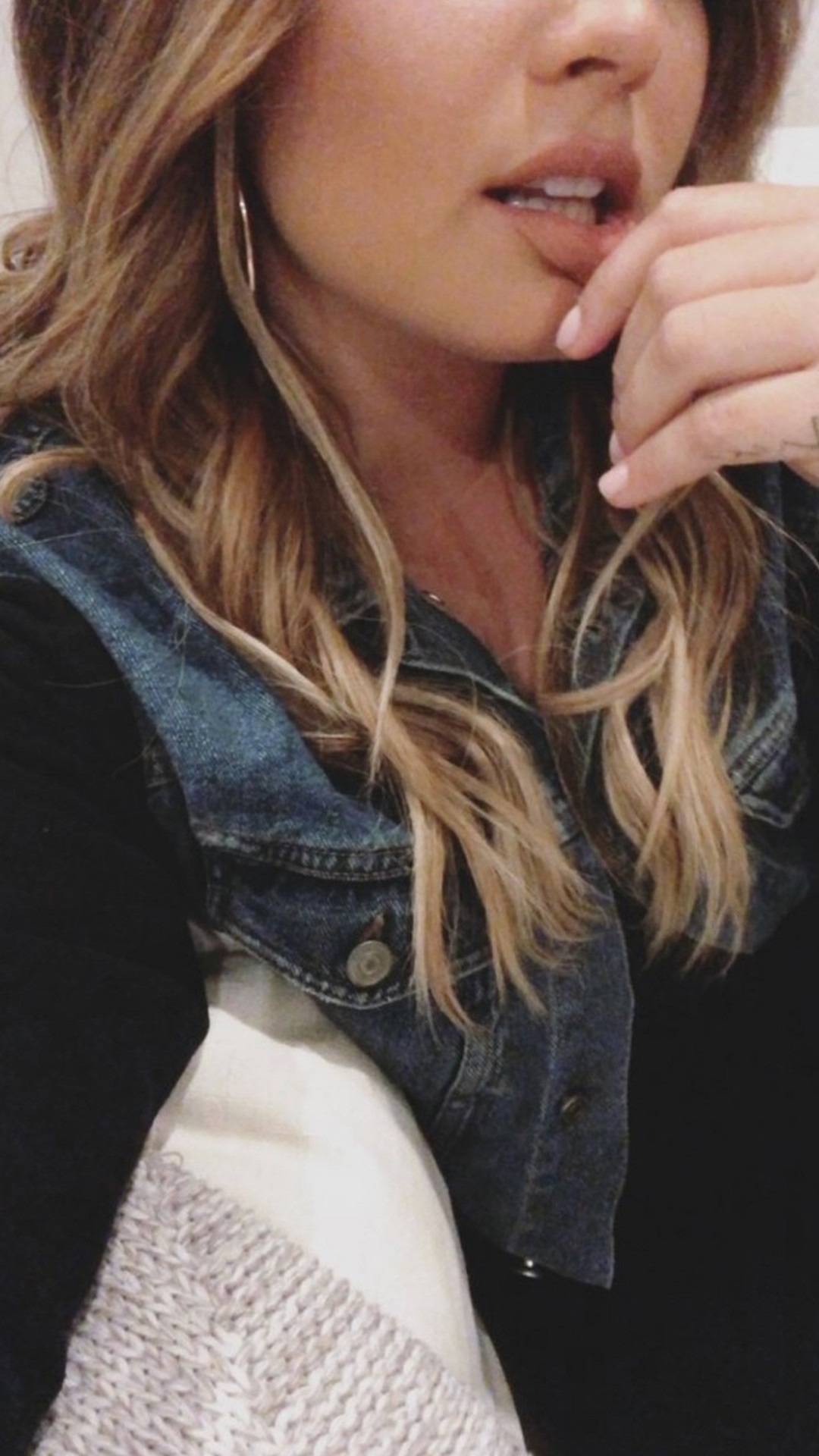 Wolf Cut: A Tendência de Cabelo que Conquistou Demi Lovato em 2024