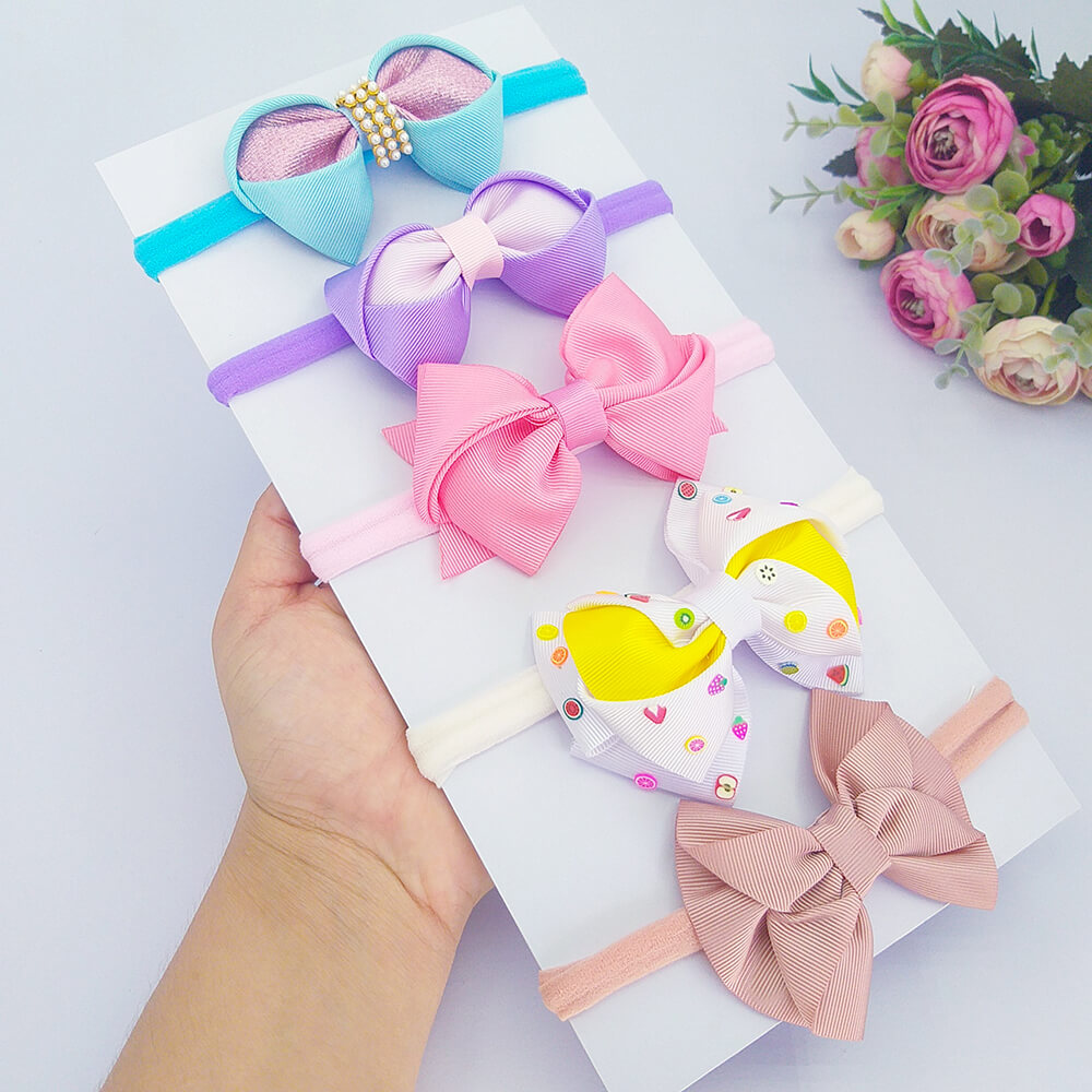 Como Fazer Laços de Cetim Perfeitos para Acessórios Infantis