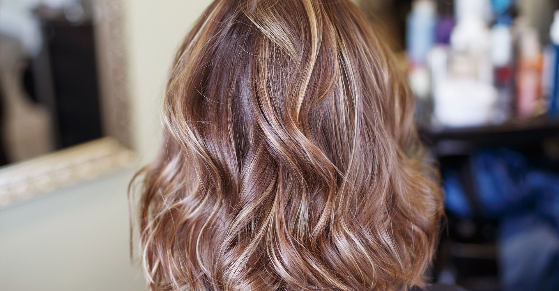 Balayage em Cabelos Curtos: Como valorizar seu corte bob ou long bob