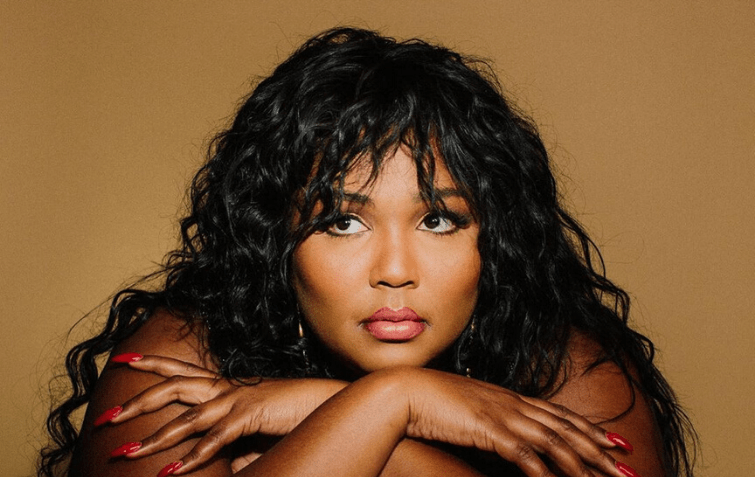 melhores franjas desfiadas para cada tipo de rosto