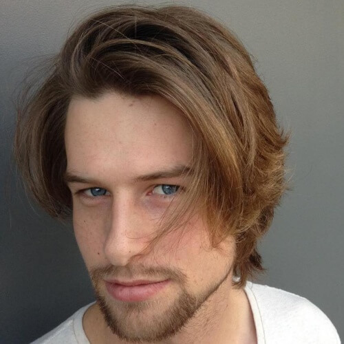 Cabelo Masculino Longo e Cacheado: Dicas de Cuidados e Penteados