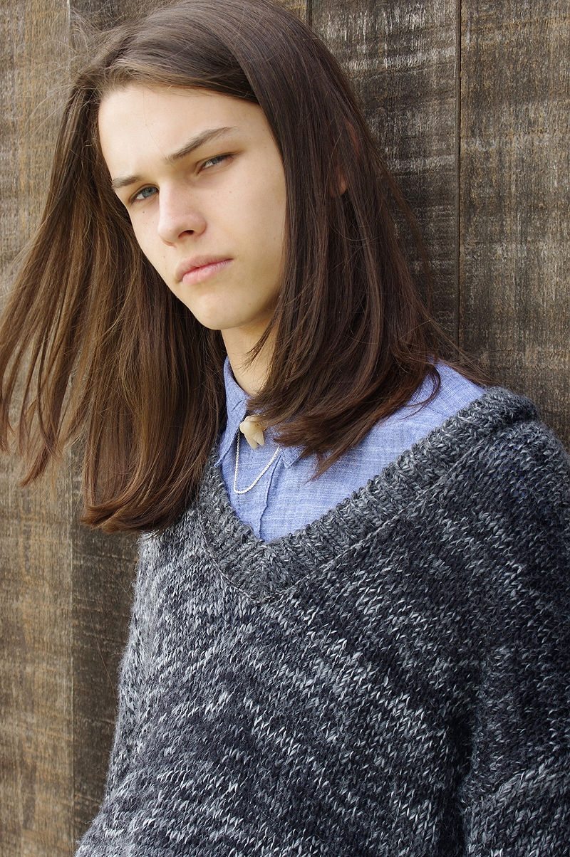 quanto custa manter cabelo longo masculino saudável