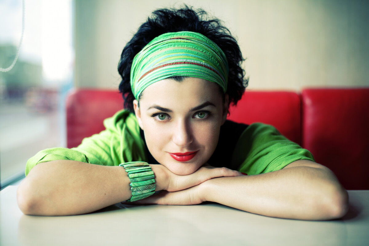 lenço em cabelo curto