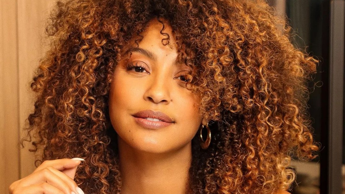 ideias de penteados letra l no cabelo feminino