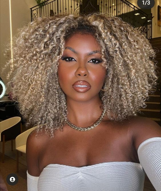 como evitar loiro dourado alaranjado em casa