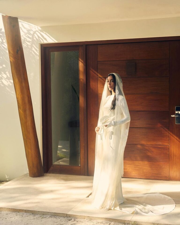 Produtos para ter o cabelo ondulado e iluminado como Maju Trindade