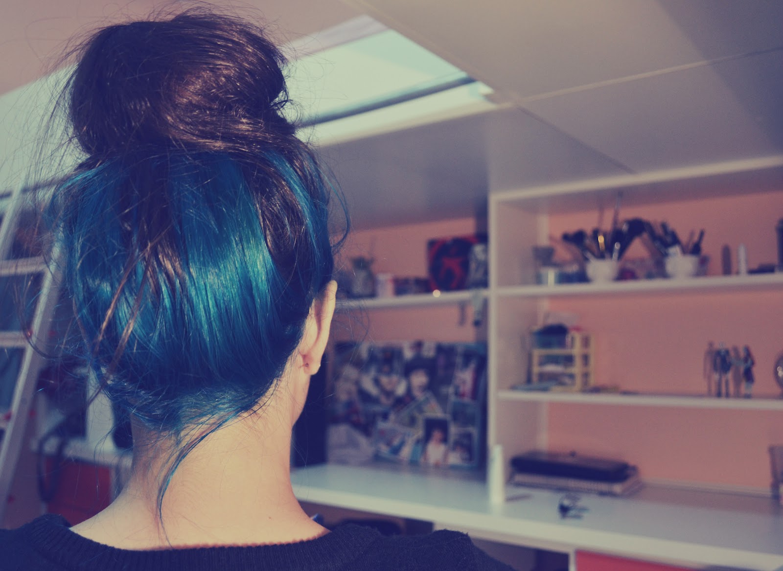 Guia Completo: Como Escolher o Tom de Azul Ideal para Seu Cabelo