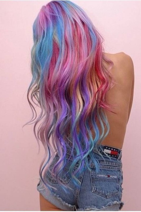 Cabelo E-Girl e Tumblr: Inspirações e Como Adotar o Estilo