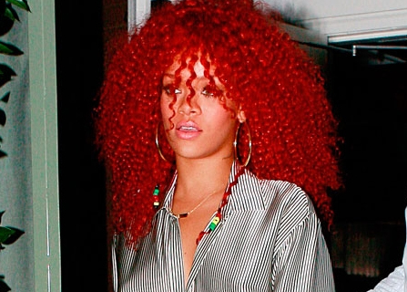 meninas de cabelos coloridos