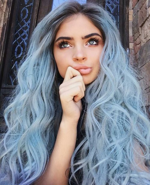 Cabelo E-Girl e Tumblr: Inspirações e Como Adotar o Estilo