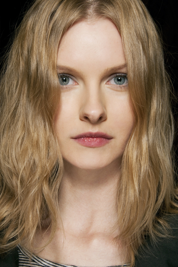 erros comuns ao tentar o messy hair perfeito