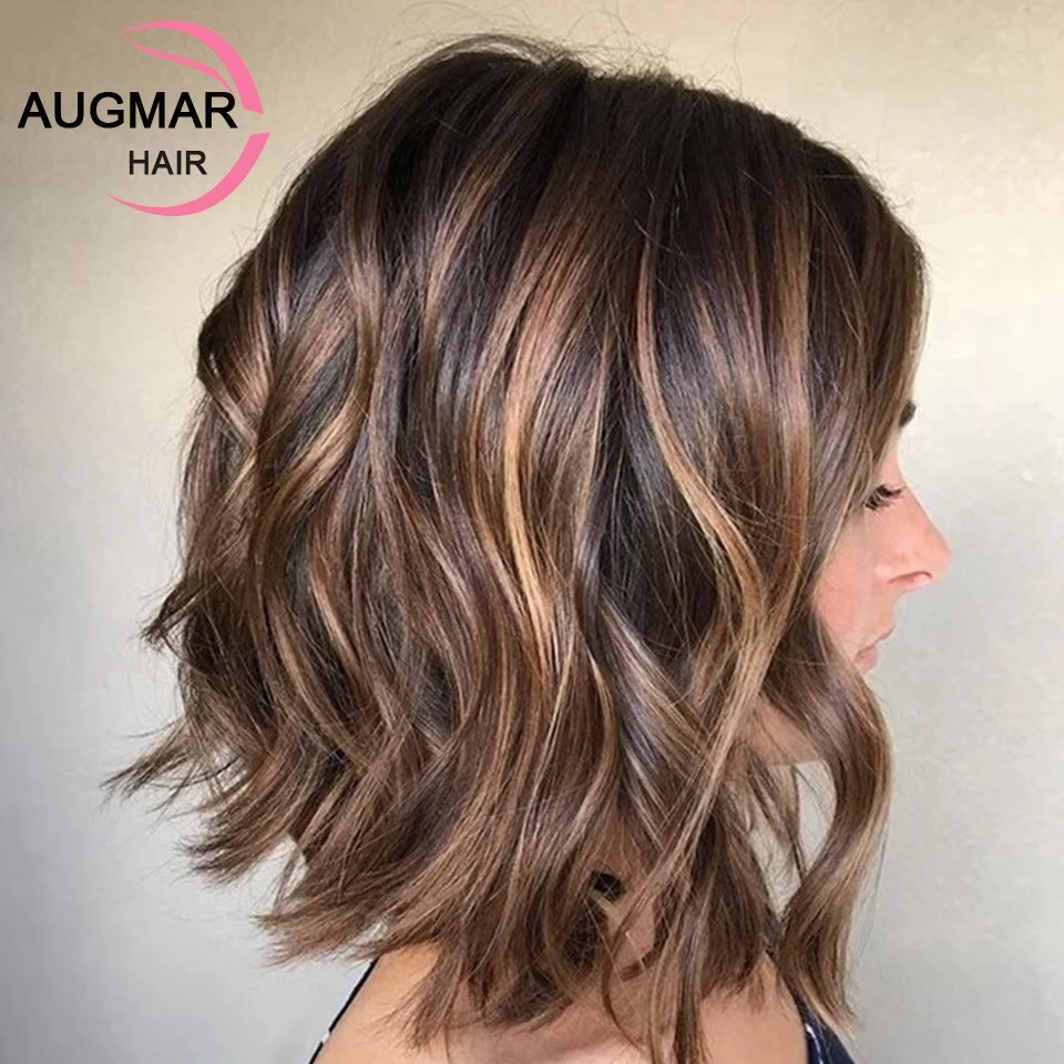 morena de cabelo curto