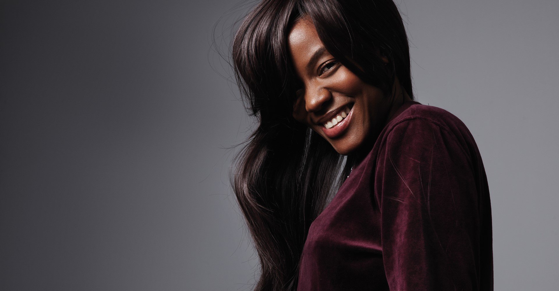 Afropaty: Como o cabelo liso se encaixa nessa estética poderosa