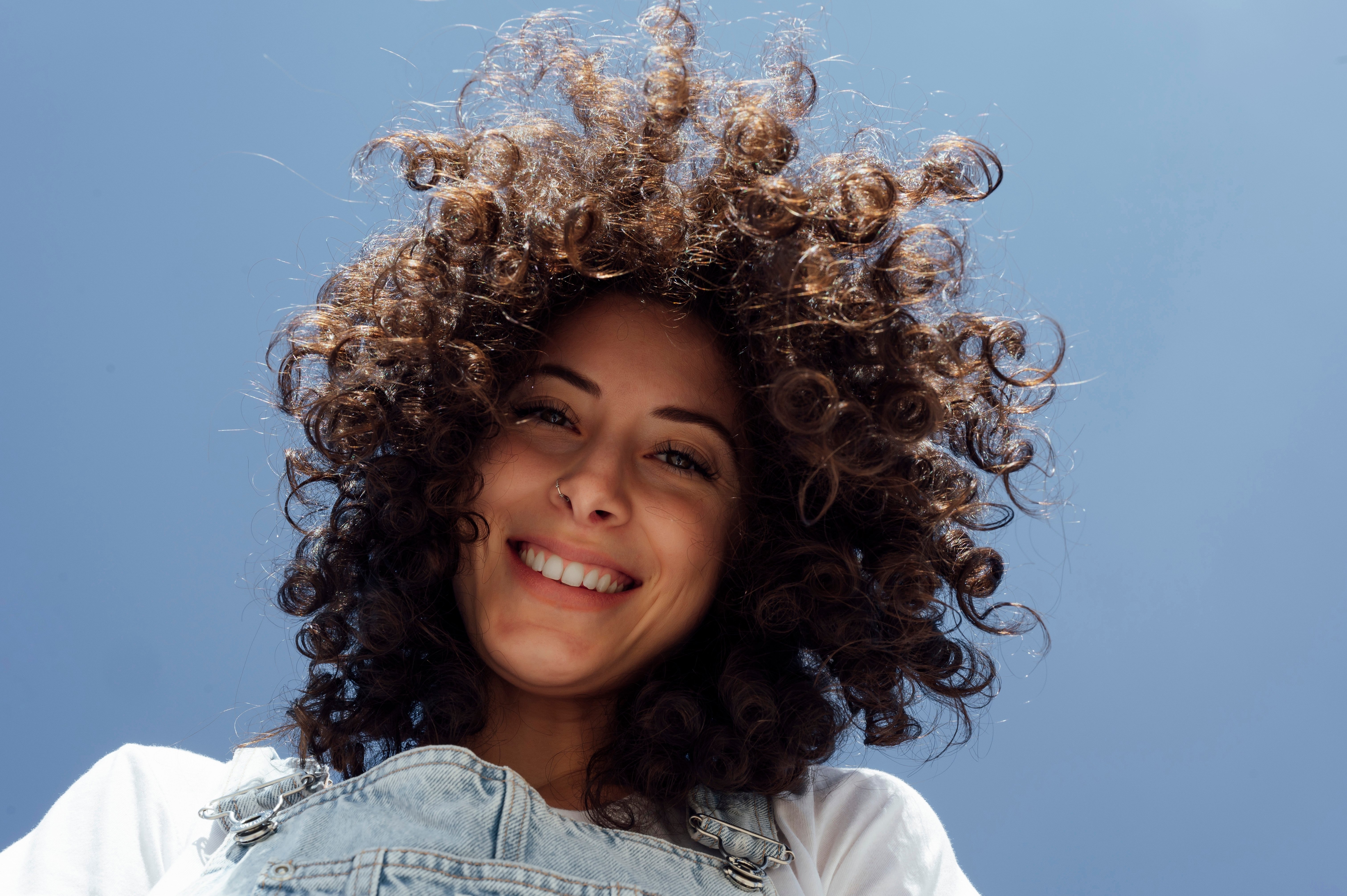 10 dicas para cabelo crescer mais rápido e forte naturalmente
