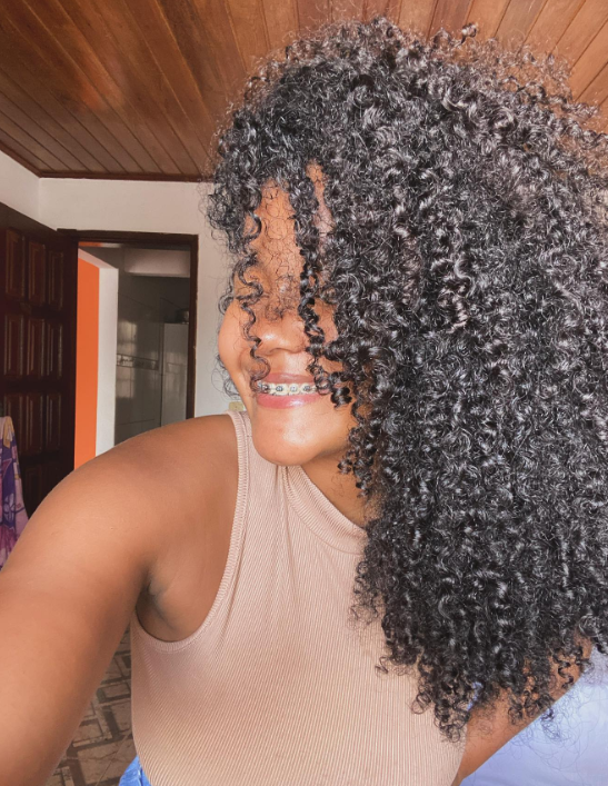 Antes e Depois: A Revolução do Óleo de Coco nos Cabelos