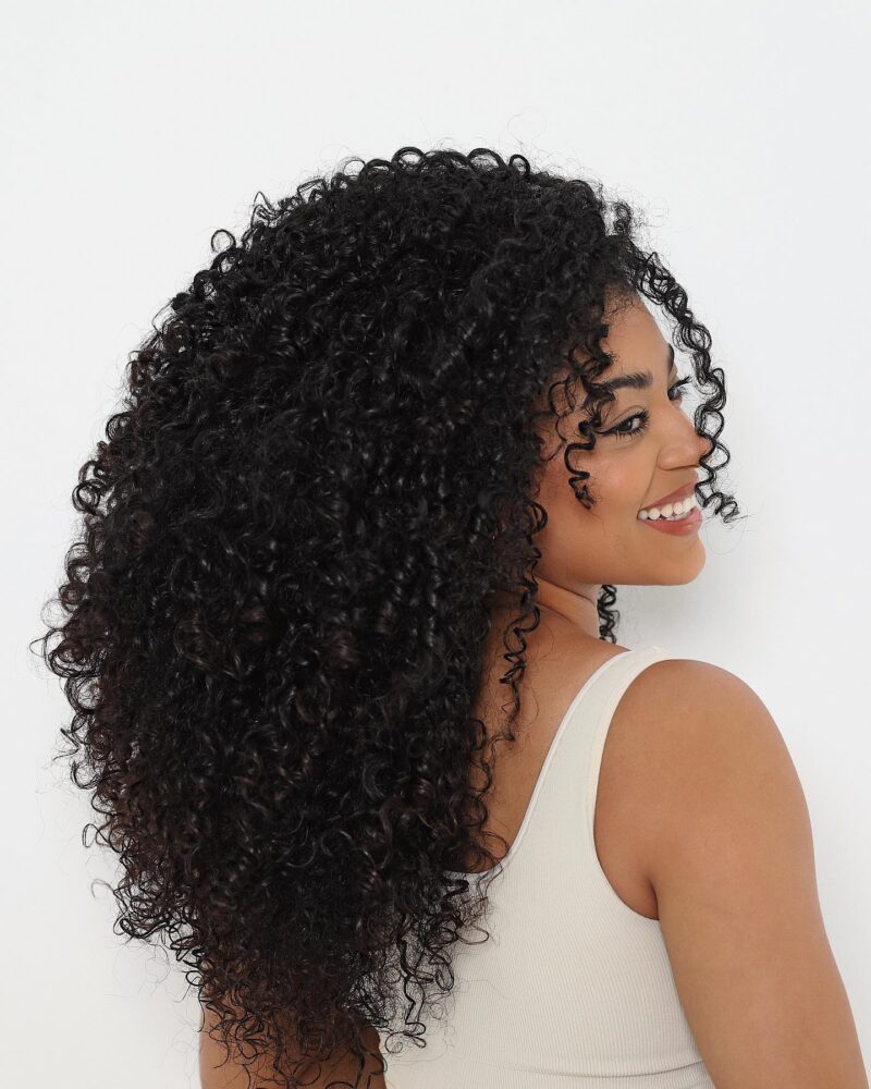 Hidratação Profunda para Cabelos Cacheados Secos e Frágeis