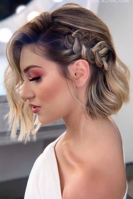 penteado cabelo curto com franja