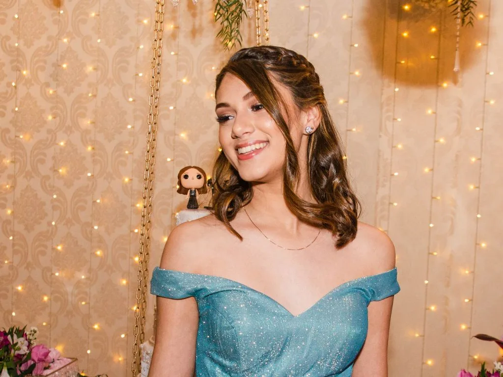 erros comuns penteado cabelo curto festa