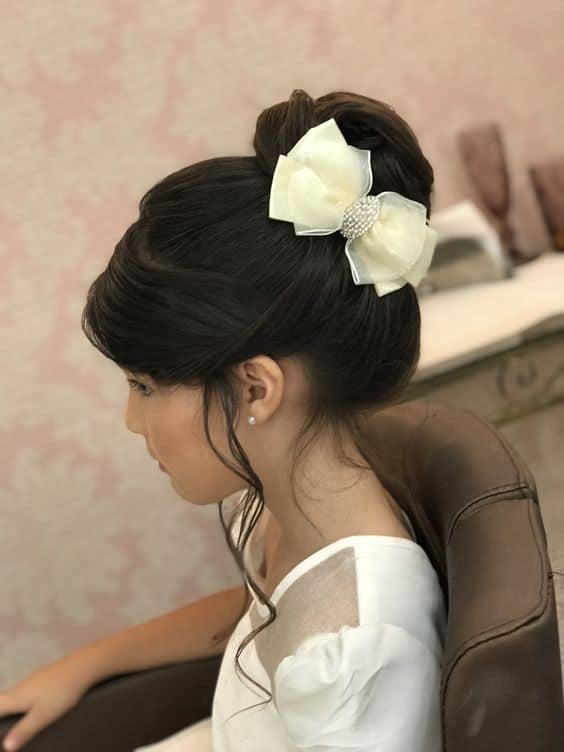 penteado infantil casamento trança franja