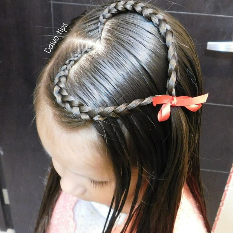 penteado infantil princesa com tiara